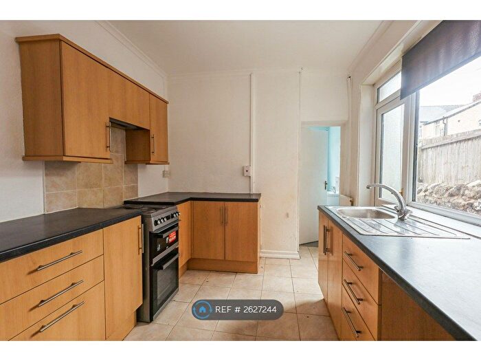 3 Bedroom Terraced House To Rent In Dovedale Street, Barry, CF63