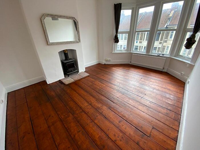 2 Bedroom Apartment To Rent In Toronto Road, Horfield, Bristol, BS7