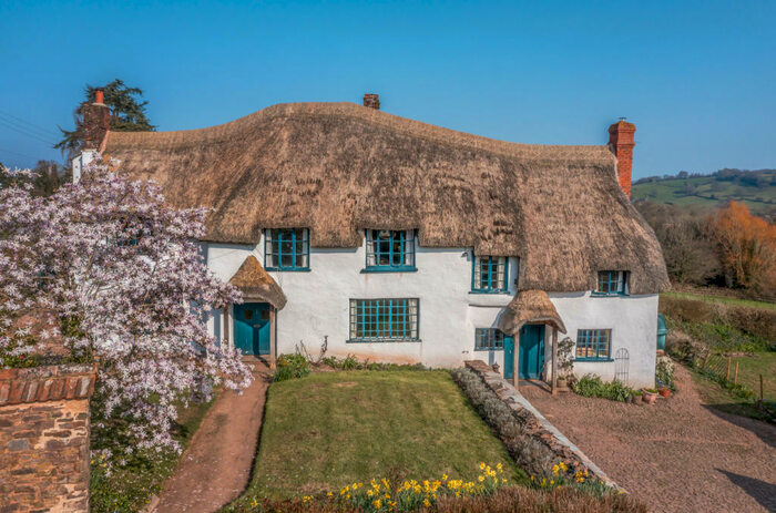 6 Bedroom Detached House For Sale In Bakers Hill, Tiverton, EX16