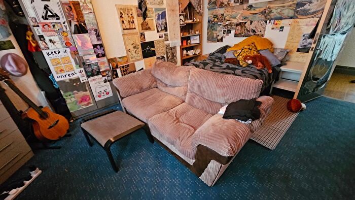 4 Bedroom Terraced House To Rent In Milverton Rd(Available July ), Manchester, M14