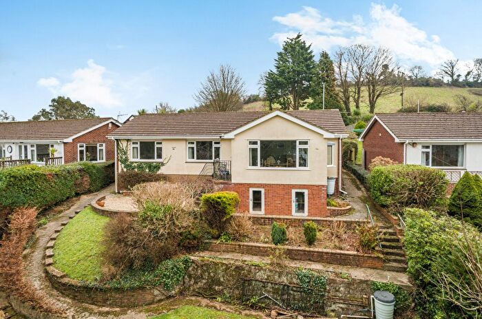 3 Bedroom Detached Bungalow For Sale In Lea Mount, Bishopsteignton, Teignmouth, Devon, TQ14