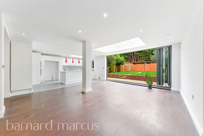 4 Bedroom Semi-detached House To Rent In Bowness Crescent, London, SW15