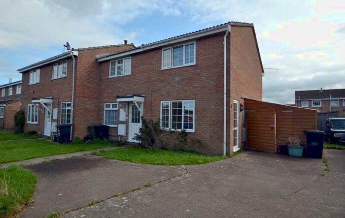 2 Bedroom Detached House To Rent In Fosseway, Clevedon, BS21