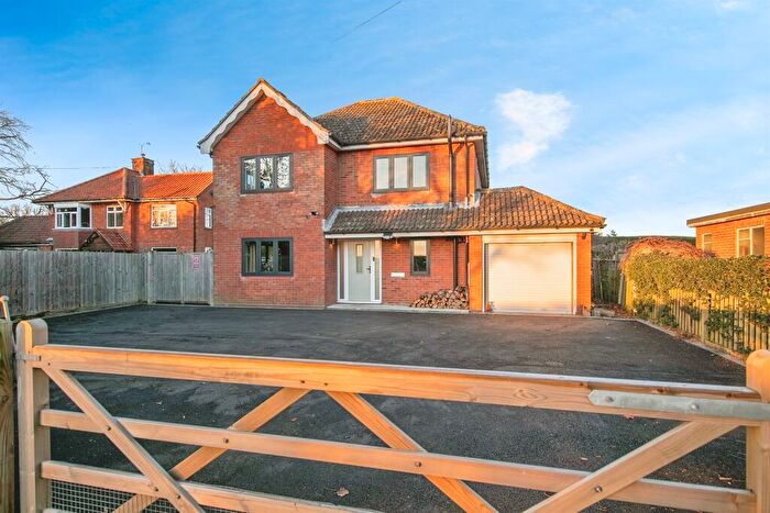 4 Bedroom Detached House For Sale In Main Road, Woolverstone, Ipswich, IP9
