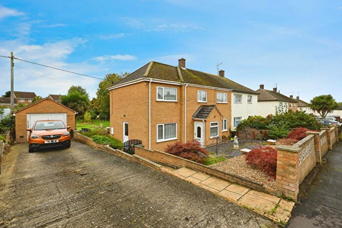 4 Bedroom Semi-Detached House For Sale In Elizabeth Avenue, Downham Market, Norfolk, PE38