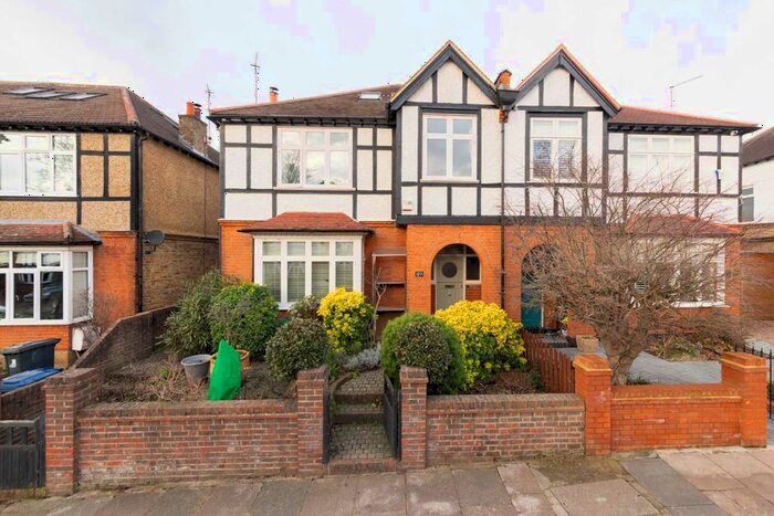 5 Bedroom Property To Rent In Manor Court Road, London, W7