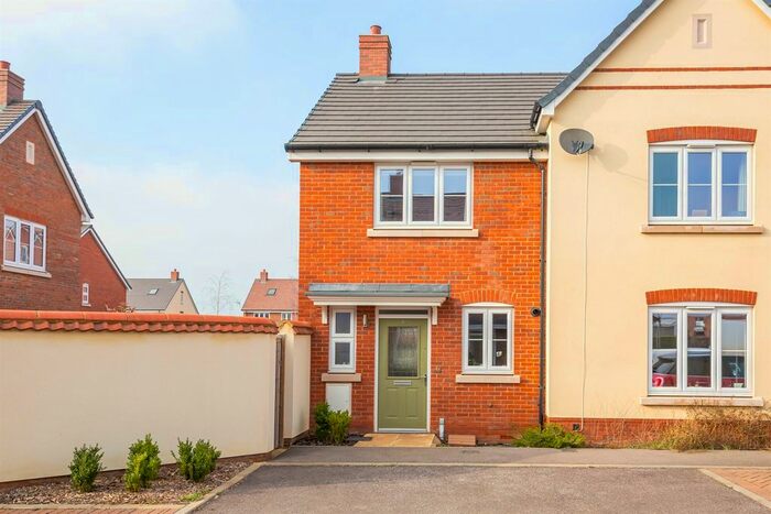 2 Bedroom Semi-Detached House To Rent In Millway Furlong, Haddenham, Aylesbury, HP17