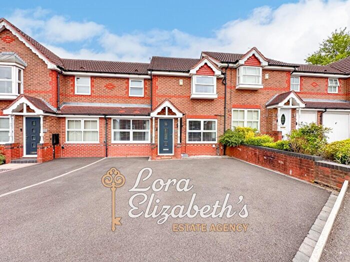 3 Bedroom Town House For Sale In Hill Top View, Sutton-In-Ashfield, Nottinghamshire, NG17