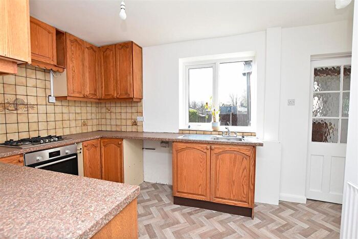 3 Bedroom Semi-Detached House For Sale In The Pines, Acton, Wrexham, LL12 - Photo 7