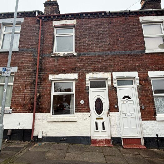 2 Bedroom Terraced House For Sale In Lovatt Street, Stoke-On-Trent, ST4