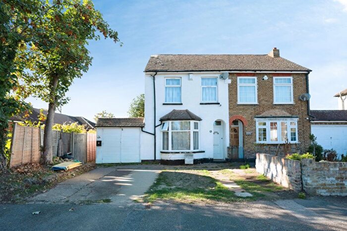3 Bedroom Semi-Detached House To Rent In Alexandra Road, Ashford, TW15