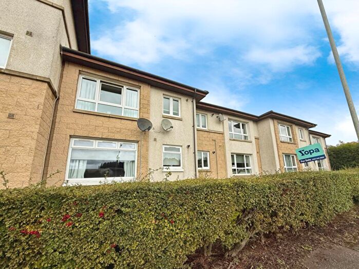 2 Bedroom Flat For Sale In London Drive, Glasgow, G32