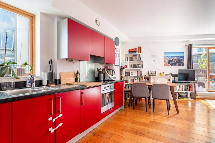 2 Bedroom Flat For Sale In New England Street, Brighton, BN1