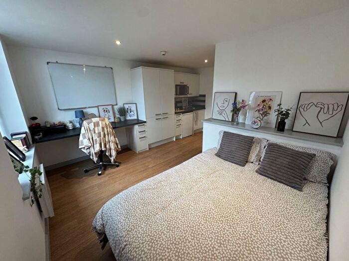 1 Bedroom Studio To Rent In Percy Road, Aylestone, LE2