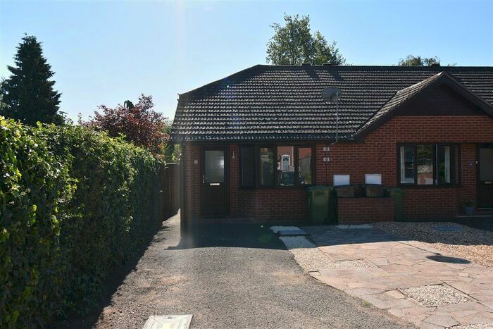 2 Bedroom Semi-Detached Bungalow To Rent In Queens Hill Gardens, Hereford, HR4