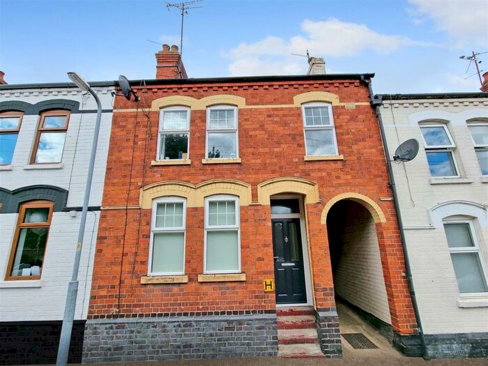 3 Bedroom Terraced House To Rent In Fletcher Road, Rushden, Northants, NN10