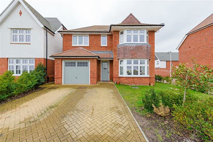 3 Bedroom Detached House For Sale In Hagelstowe Avenue, High Halstow, Rochester, Kent, ME3