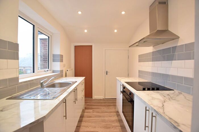 2 Bedroom Flat To Rent In York Street, Pelaw, NE10