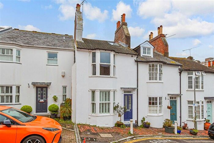 2 Bedroom End Of Terrace House For Sale In Crown Street, Brighton, East Sussex, BN1