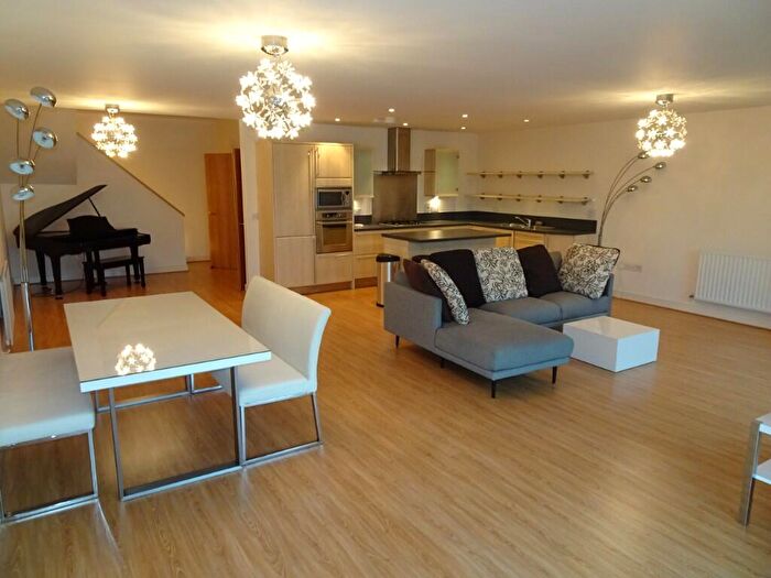 2 Bedroom Duplex To Rent In King Edwards Wharf, Sheepcote Street, B16
