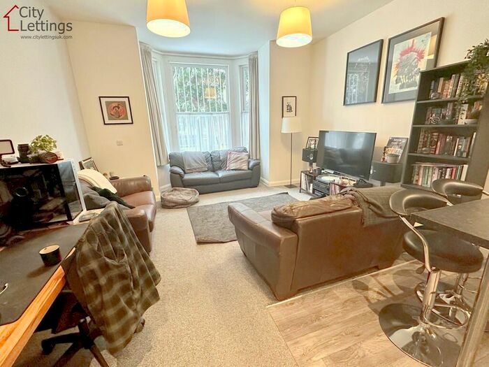 1 Bedroom Apartment To Rent In Forest Road West, Arboretum, NG7