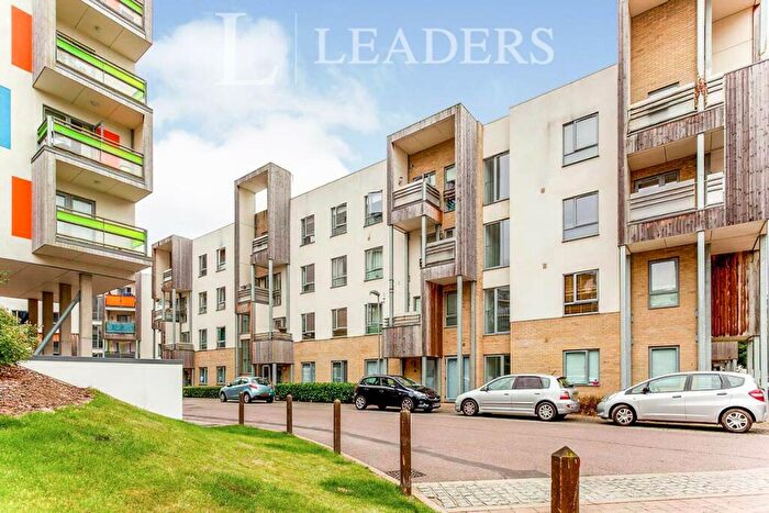 2 Bedroom Flat To Rent In Glenalmond Avenue, Cambridge, CB2