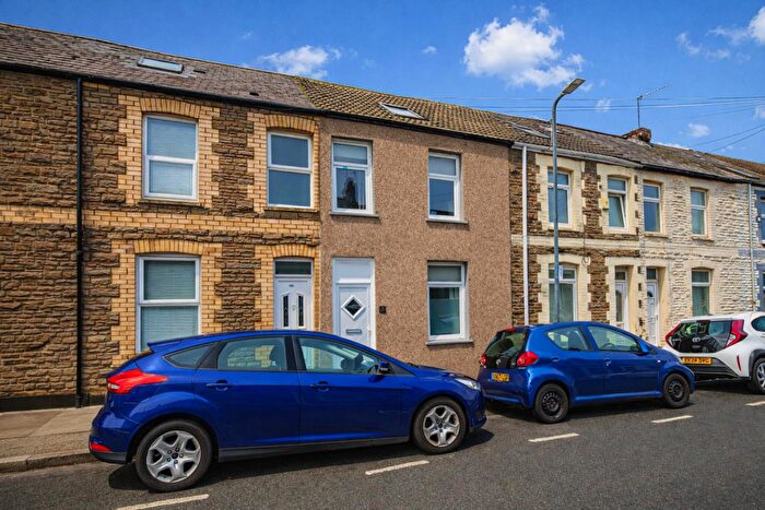 7 Bedroom Private Halls To Rent In Treherbert Street, Cathays, CF24