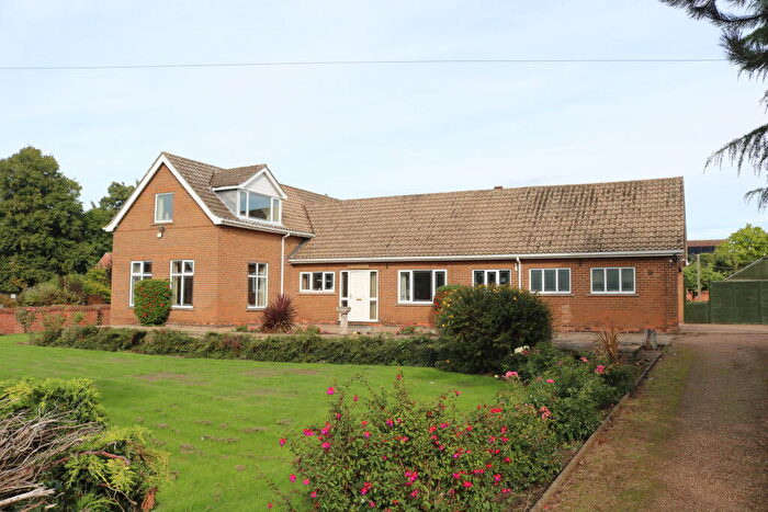 3 Bedroom Detached House For Sale In St Nicholas Field, Burnham Road, Epworth, North Lincolnshire, DN9