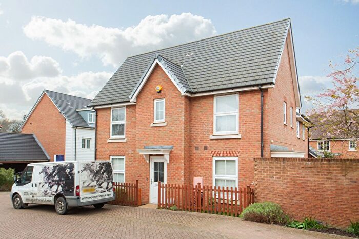 3 Bedroom Semi Detached House For Sale In Elliot Way, Sholden, Deal, Kent, CT14