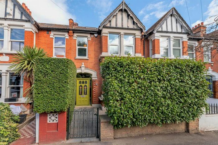 3 Bedroom Terraced House For Sale In Peterborough Road, Leyton, E10