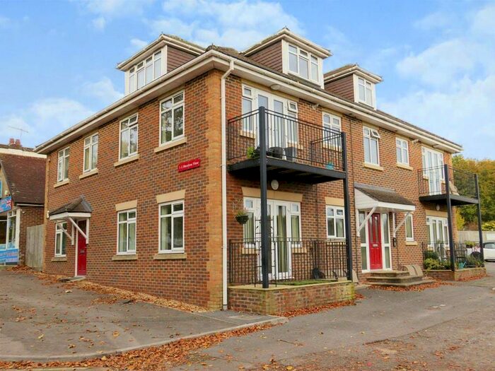 1 Bedroom Flat For Sale In The Packway, Larkhill, Salisbury SP4