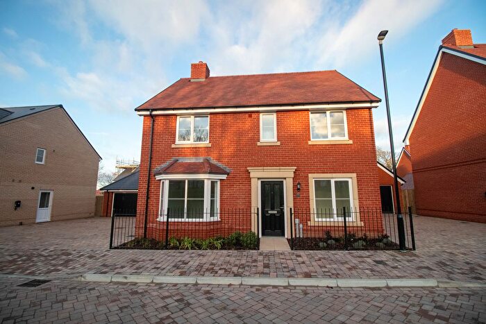 4 Bedroom Detached House To Rent In Stanhope Lines East, Wellesley, Aldershot, GU11