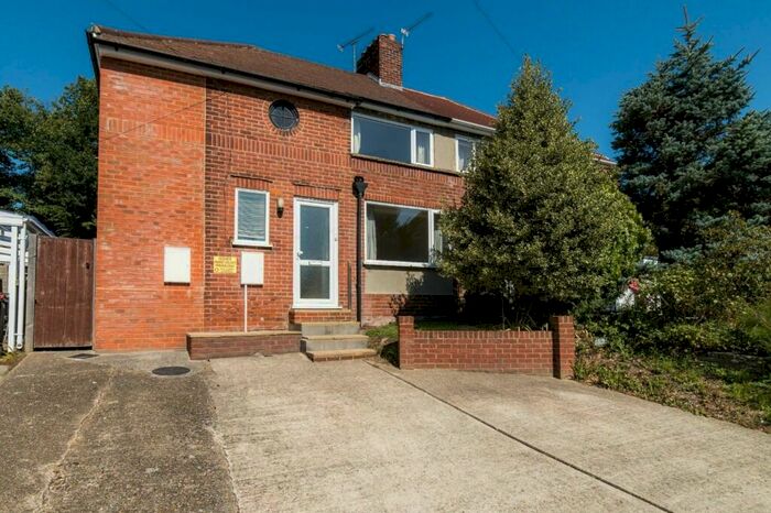 6 Bedroom Semi-Detached House To Rent In Downs Road, Canterbury, CT2