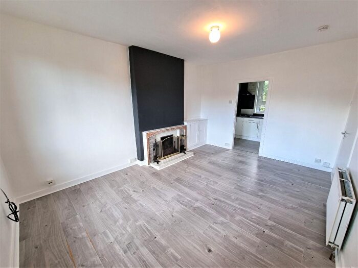 2 Bedroom Flat To Rent In Hilton Drive, Hilton, Aberdeen, AB24