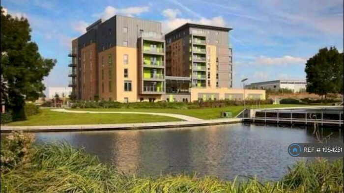 3 Bedroom Flat To Rent In Falcondale Court, London, NW10