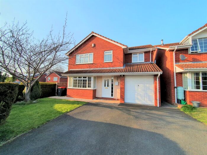 4 Bedroom Detached House To Rent In Osterley Grove, Muxton, Telford, TF2