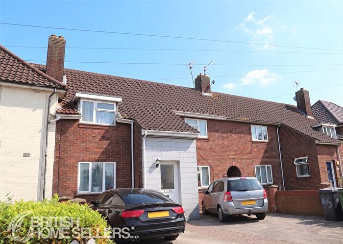 3 Bedroom Terraced House For Sale In Saxon Road, Peterborough, Cambridgeshire, PE1