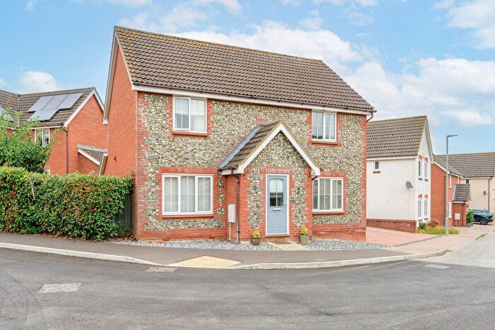 4 Bedroom Detached House For Sale In Alan Avenue, Newton Flotman, NR15