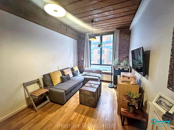 1 Bedroom Apartment For Sale In Turner Street, Manchester, M4