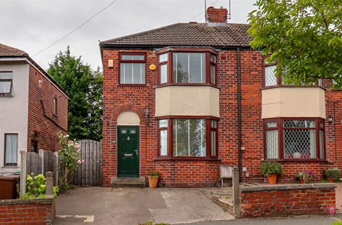 3 Bedroom Semi-Detached House For Sale In Seagrave Avenue, Sheffield, S12