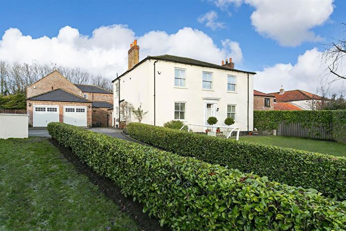 5 Bedroom Detached House For Sale In Station Road, Middleton On The Wolds, Driffield, YO25