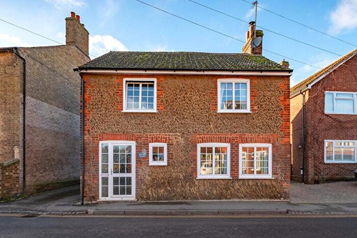 3 Bedroom Detached House For Sale In King Street, Potton, Sandy, Bedfordshire, SG19