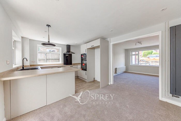 3 Bedroom Semi-Detached House For Sale In Fully Renovated Home On Grange Drive, Melton Mowbray, LE13