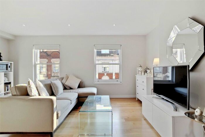 1 Bedroom Flat To Rent In Redcliffe Road Chelsea London, SW10