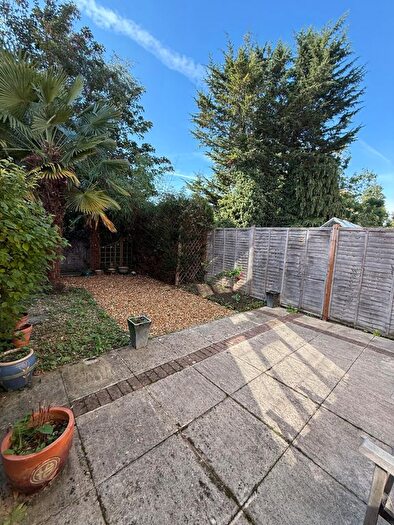 3 Bedroom Semi-Detached House To Rent In Riverview Way, Cheltenham, GL51