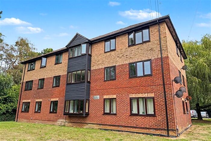 1 Bedroom Flat To Rent In Chandlers Ford, SO53
