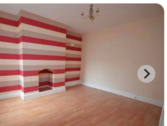 3 Bedroom Terraced House For Sale In Hindle Street, Darwen, BB3