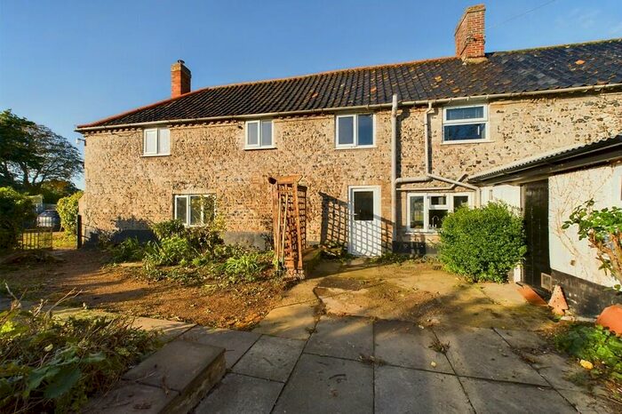 3 Bedroom Cottage To Rent In Wretham, IP24