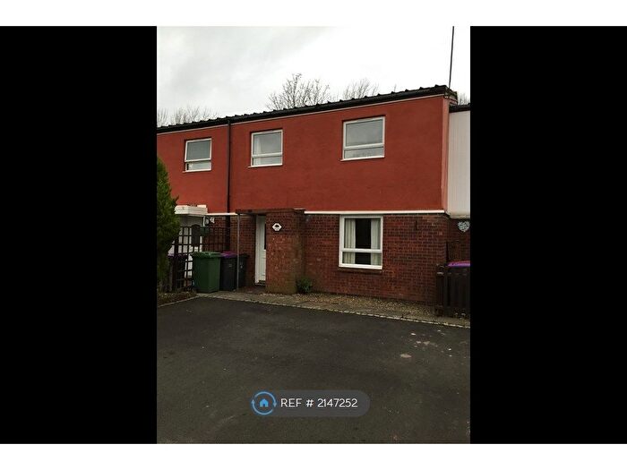 3 Bedroom Terraced House To Rent In Purbeckdale, Telford, TF4