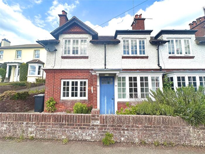 3 Bedroom End Of Terrace House To Rent In Shortfield Common Road, Frensham, Farnham, Surrey, GU10